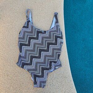 Catalina Black/White Geometric Design Swimsuit - 2X (18W-20W)